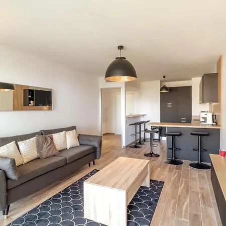 Beautiful Apt With Terrace/pool - Near Monaco